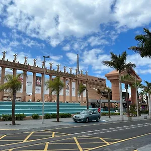 5 Min Walk To Gold Mile And 7min To Americas Wifi , Arona (Tenerife) España